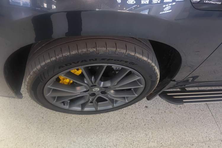 Used Leapmotor C10 2024 210 LiDAR Version Left Front Wheel Hub