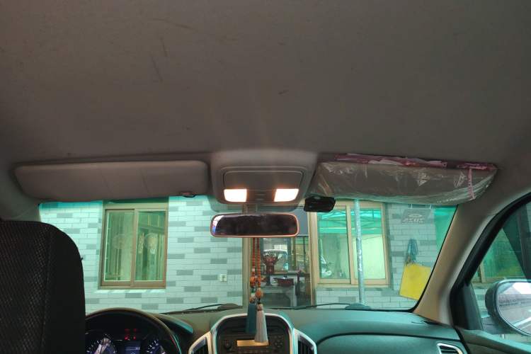 Used JMC Yuhu 5 2019 2.0T Diesel Manual Two-Wheel Drive Classic China VI Standard
