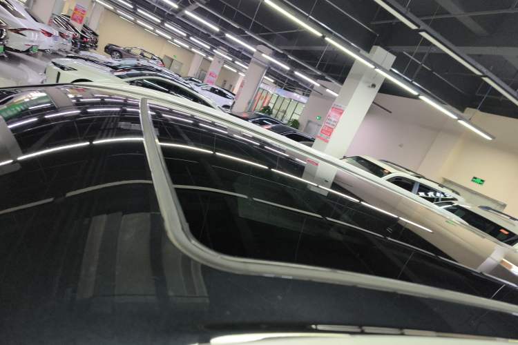 Used Toyota Highlander 2024 2.5L Smart Electric Hybrid Dual-Engine Four-Wheel Drive Prestige Version – 7 Seats