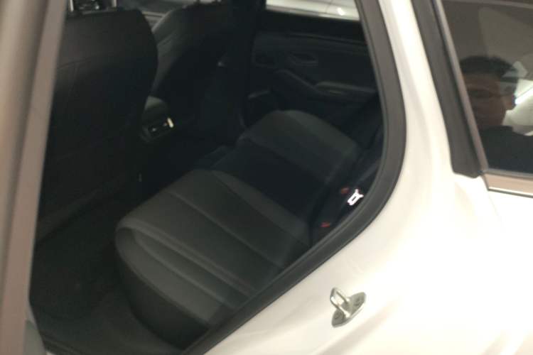 Used BYD Qin L 2025 DM-i Smart Drive 80KM Leading Model
