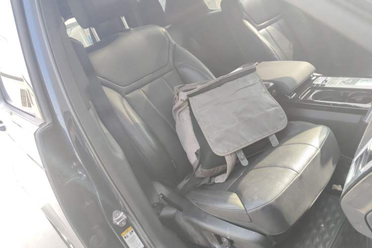 Used Land Rover Discovery 2017 3.0 SC V6 HSE
