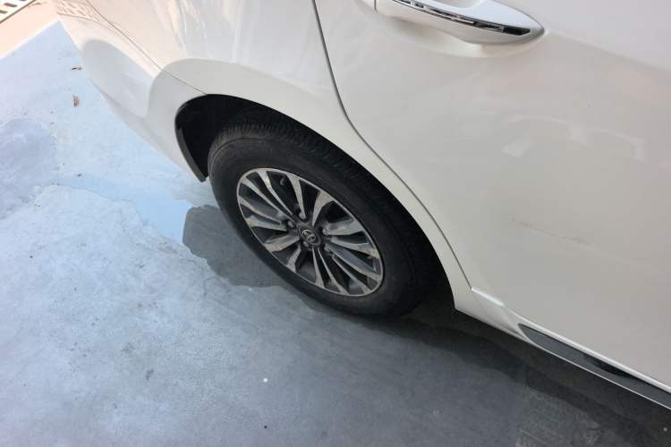 Used Toyota Corolla 2017 Revised Version 1.2T S-CVT GL-i
