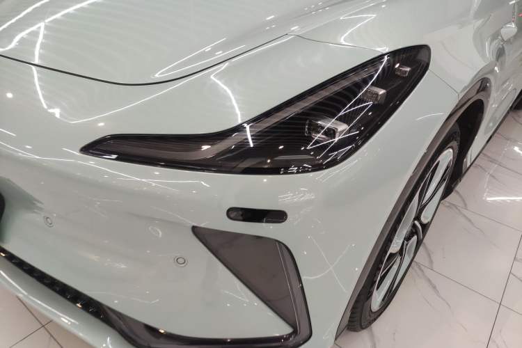 Used IM LS7 2023 90 kWh Elite Rear-Drive Version
