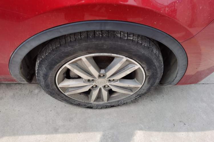 Used CHANGAN Eado 2016 1.6L Manual Junku Model Right Front Wheel Hub