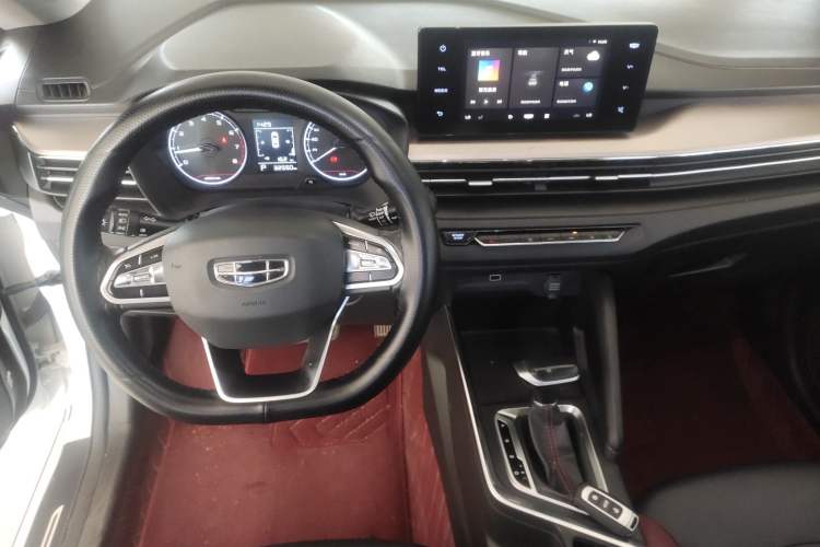 Used Geely Auto Vision X3 2021 PRO 1.5L CVT Deluxe Model
