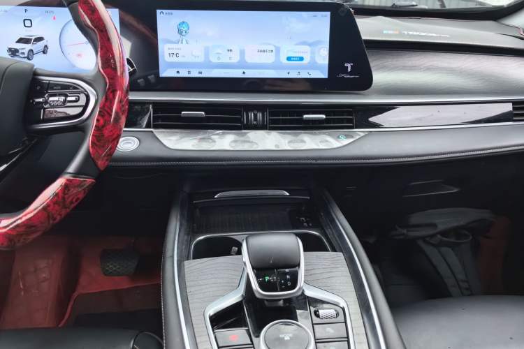 Used Chery Tiggo 8 PLUS 2024 Champion Edition 290TGDI DCT Passionate Version 7 Seats