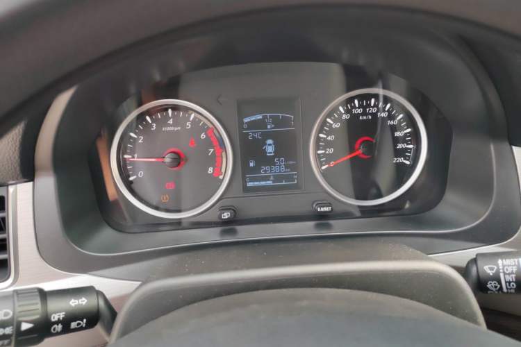 Used FORTHING T5 2023 Grand Edition 1.6L Manual Dream Version Five Seats
