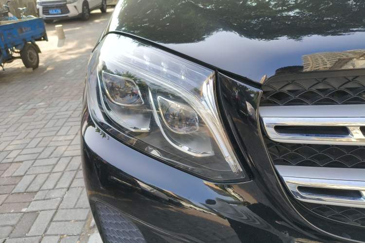 Used Mercedes-Benz GLS 2018 GLS 320 4MATIC
