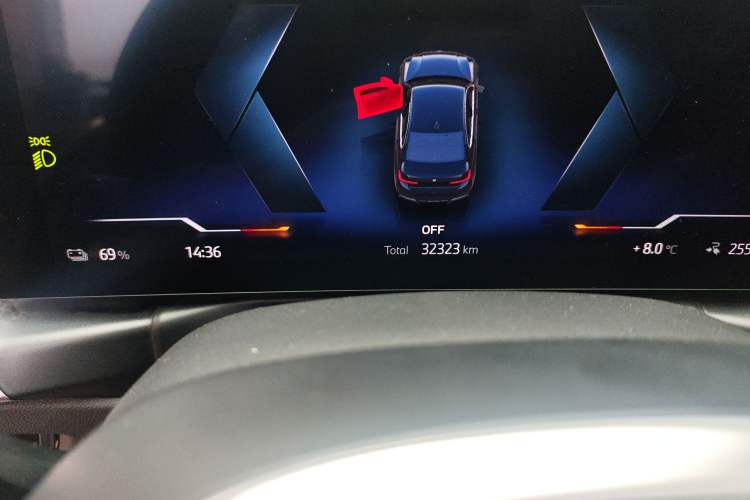 Used BMW i3 2024 eDrive 35 L
