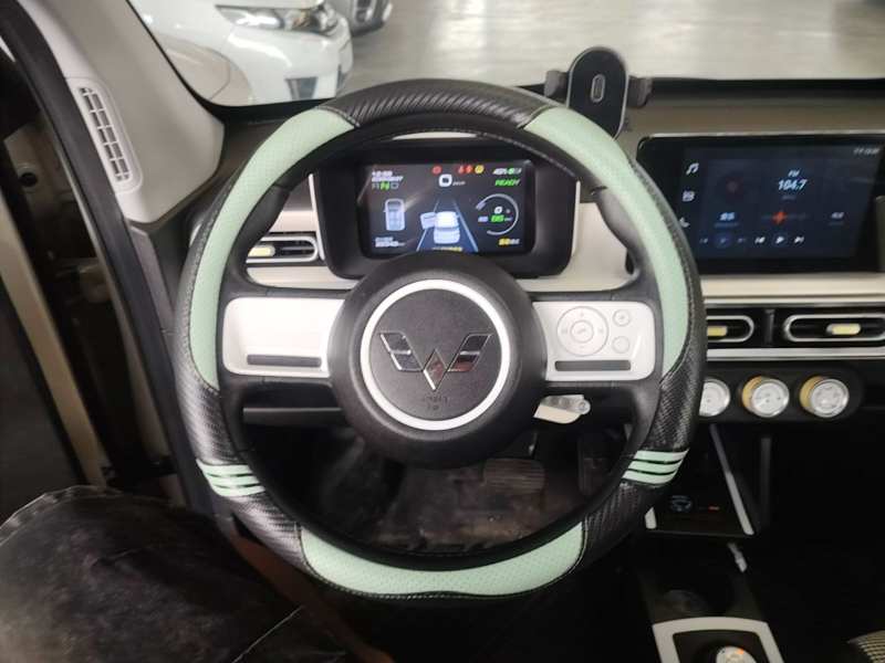 Used Wuling Hongguang MINIEV 2024 3rd Generation 215km Advanced Version — 10