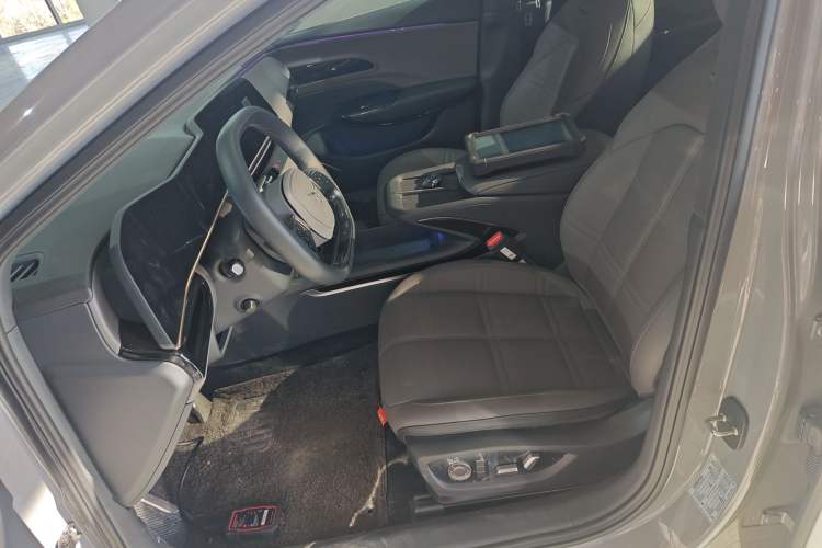 Used Hongqi EH7 2024 760 Pro+ Four-Wheel Drive Version