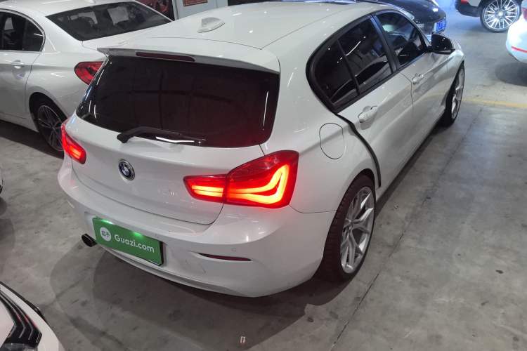 Used BMW 1 Series 2015 120i Leading Model
