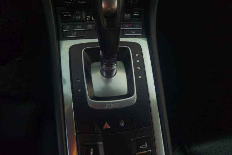 Used Porsche 718 2016 Cayman 2.0T Gear Lever