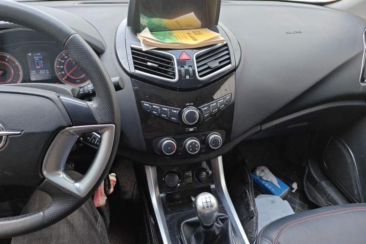 Used Haima S5 2018 1.6L Manual Luxury Model Audio And AC Panel