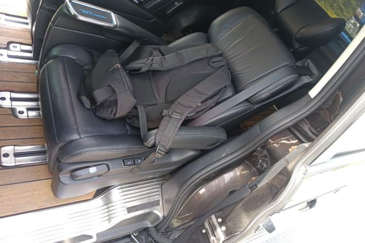 Used Honda Elysion 2016 2.4L Supreme Edition