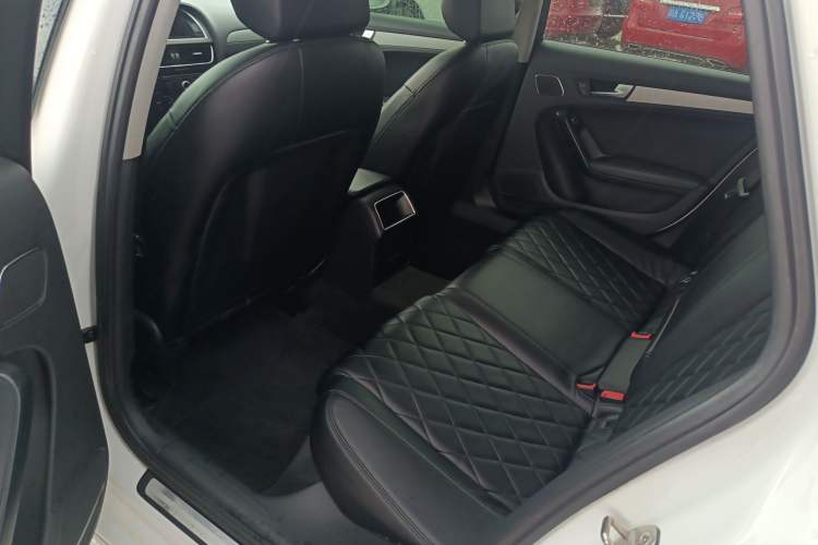 Used Audi A4L 2013 30 TFSI Automatic Comfort Model Left Rear Seat