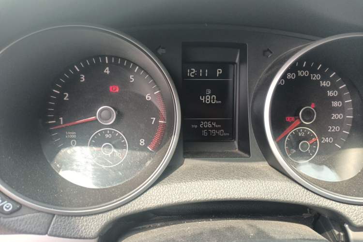 Used Volkswagen Golf 2012 1.6L Automatic Fashion Model
