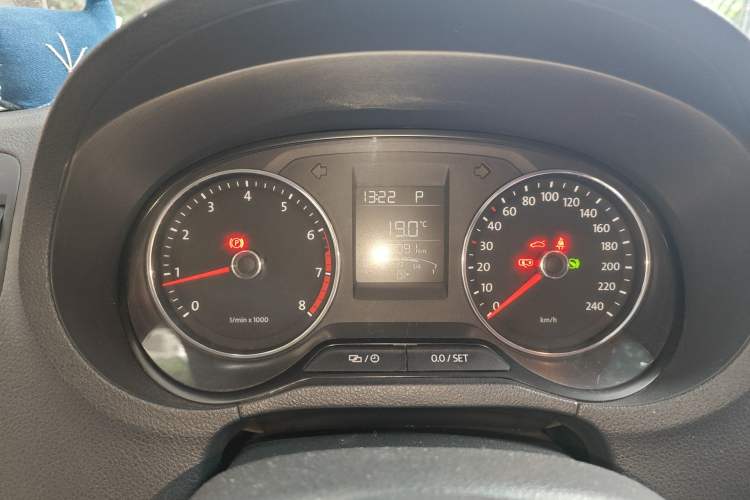 Used Volkswagen Polo 2014 1.6L Automatic Comfort Edition Instrument Cluster