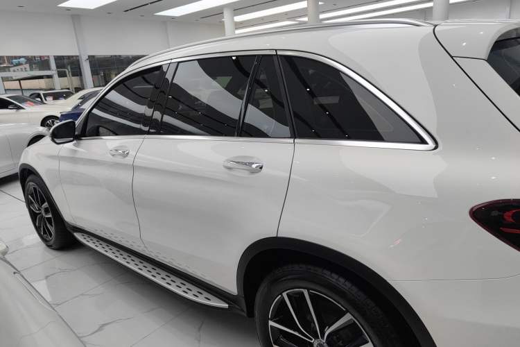 Used Mercedes-Benz GLC 2021 GLC 300 L 4MATIC Dynamic Model