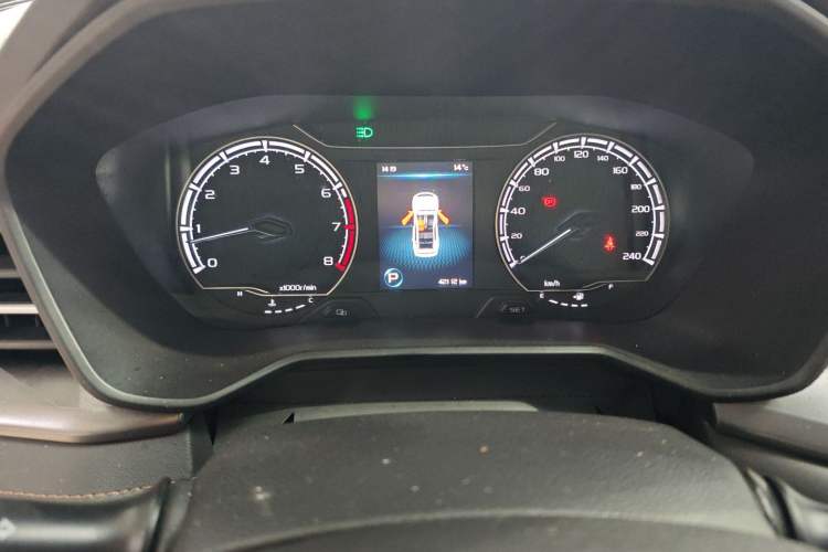 Used Geely Auto Vision X6 2021 PRO 1.4T Automatic Prestige Model
