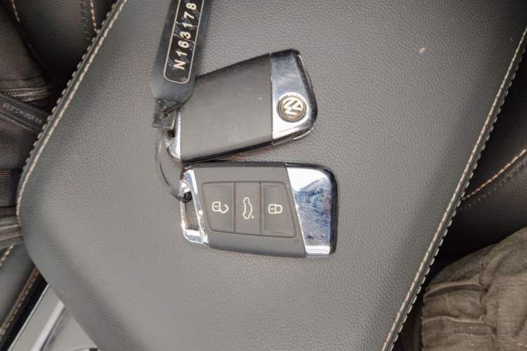 Used Volkswagen Passat 2019 280TSI Business Edition China VI