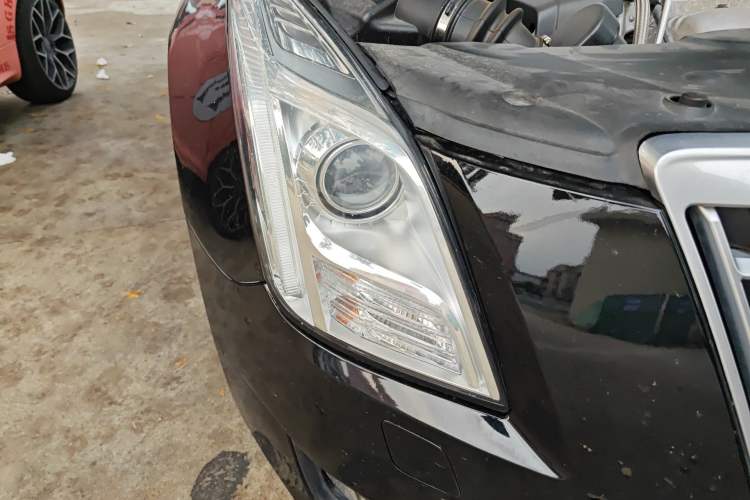 Used Cadillac XTS 2015 28T Comfort Model