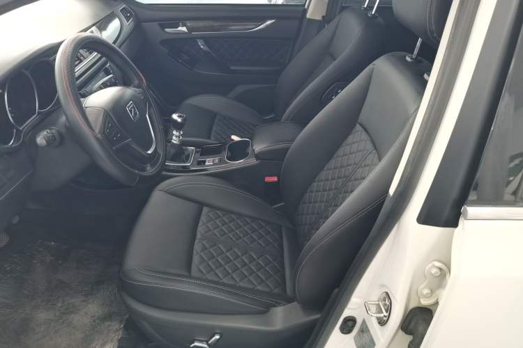 Used Zotye Z500 2016 1.5T Manual Luxury Edition Left Front Seat