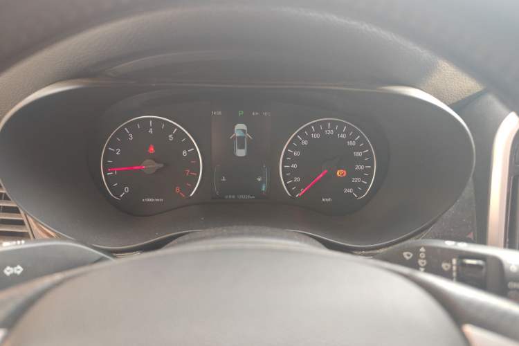 Used BYD Song MAX 2017 1.5T Automatic Smart Connect Elite 7-Seater