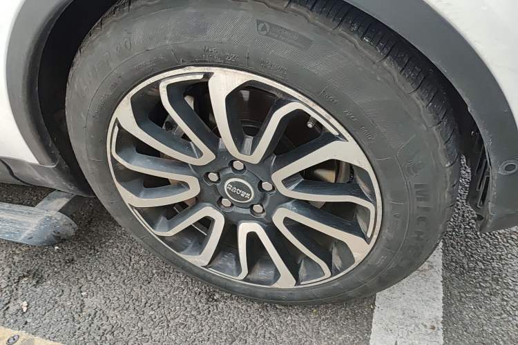 Used Land Rover Discovery 2019 3.0 SC V6 SE