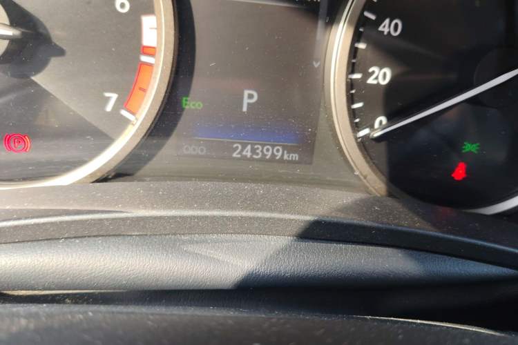 Used Lexus NX 2020 200 All-Wheel Drive Fēngshàng Version China VI Standard Odometer Close Up