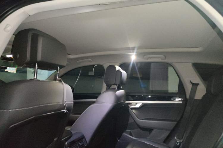 Used Volkswagen Touareg 2021 2.0 TSI Ruiyi Edition Headliner