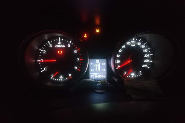 Used Haval H6 2017 Classic Edition 1.5T Automatic Two-Wheel Drive Elite Model Instrument Cluster