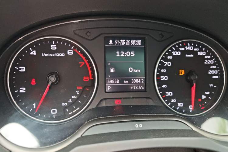 Used Audi A3 2014 Limousine 35 TFSI Automatic Comfort Model Instrument Cluster