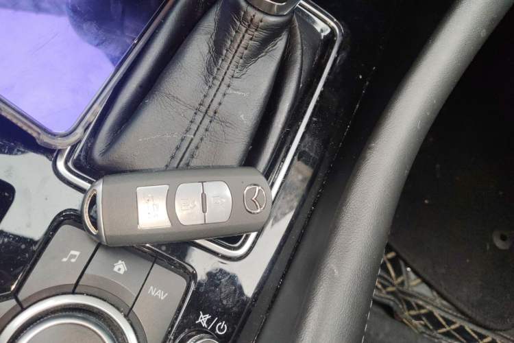 Used Mazda Atenza 2021 2.0L Blue Sky Luxury Edition Vehicle Key