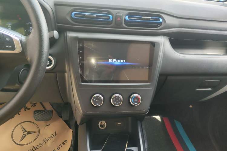 Used Dongfeng Fengon E380 2023 Standard Edition – Comfort Model 7 Seats
