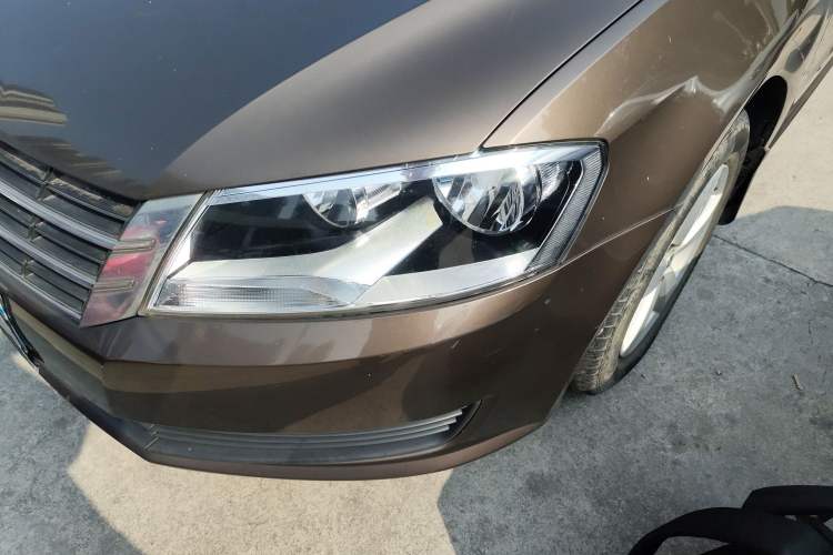 Used Volkswagen Gran Lavida 2013 1.6L Automatic Fashion Model