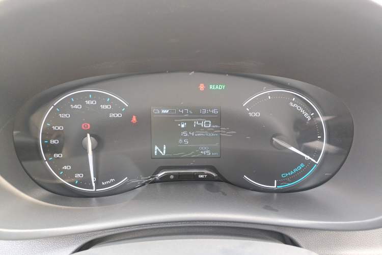 Used Wuling Hongguang New Energy 2024 All-Electric Model 300KM Standard Version Instrument Cluster