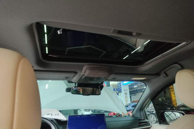 Used Toyota Sienna 2021 2.5L Hybrid Ultimate Edition