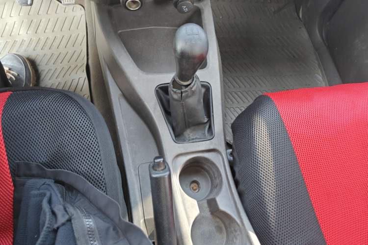 Used Wuling Rongguang V 2016 1.5L Standard Version