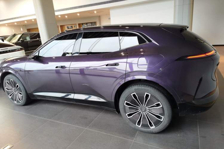 Used Avatr 07 2024 Ultra Range-Extended Four-Wheel Drive