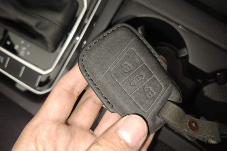 Used Volkswagen FAW-Volkswagen CC 2023 Adventure Vehicle 380TSI Trailblazer Edition