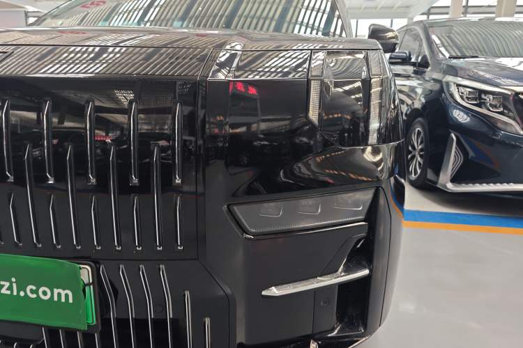 Used Zeekr 009 2022 WE Edition Left Front Headlight