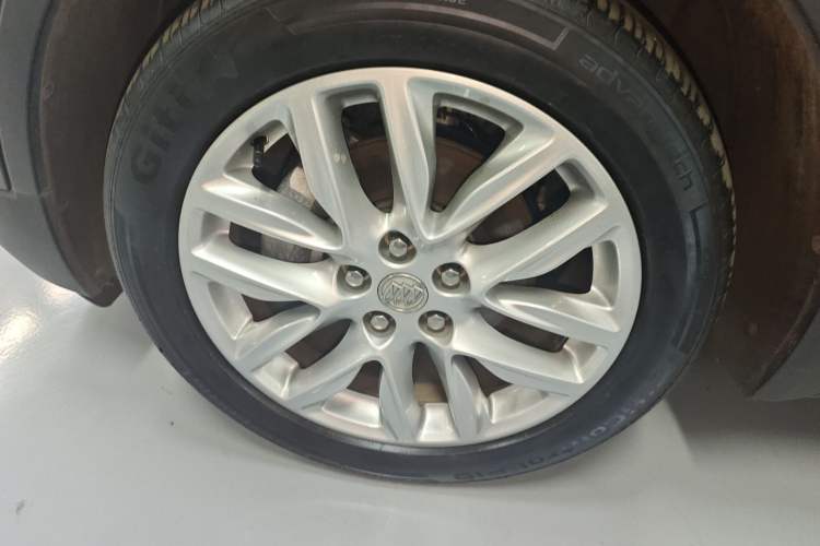 Used Buick Envision 2019 28T Four-Wheel Drive Luxury Version China V Standard Left Front Wheel Hub