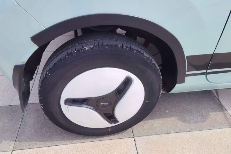 Used Geely Galaxy Panda 2023 Panda Mini 200km Endurance Bear