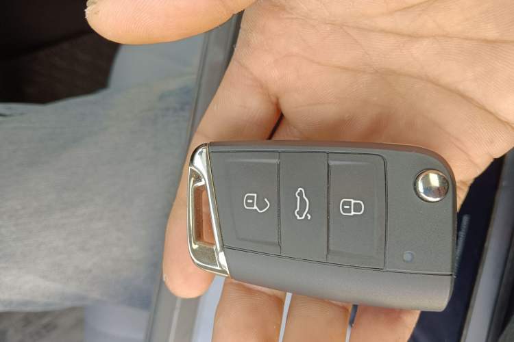 Used Volkswagen Lavida 2024 1.5L Automatic 5 Million Edition Interior 1