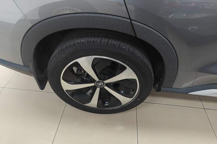 Used BYD Song PLUS New Energy 2021 EV Flagship Model
