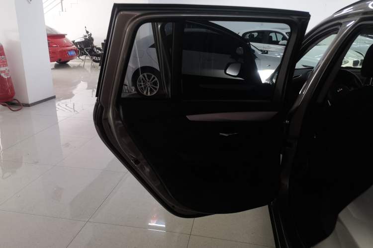 Used BMW 2 Series Gran Tourer 2015 218i Leading Model
