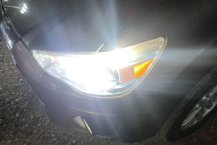 Used Mitsubishi ASX 2013 2.0L CVT Two-Wheel Drive Elite Edition