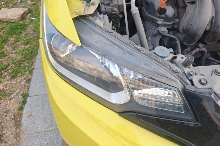 Used Honda Fit 2014 1.5L LX CVT Comfort Model
