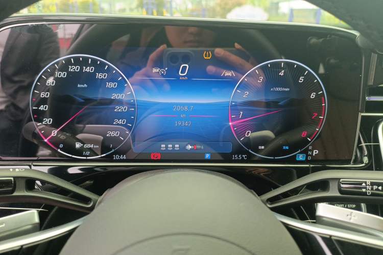 Used Mercedes-Benz E-Class 2024 E 260 L Instrument Cluster